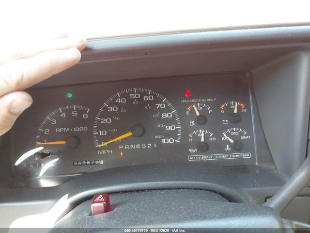 Продажа на аукционе авто 1998 Chevrolet Gmt-400 K1500, vin: 2GBEK19R0W1178502, номер лота: 45176739