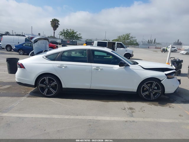 1HGCY2F58SA025425 Honda Accord Hybrid Sport