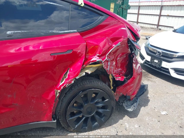45176758 :رقم المزاد ، 7SAYGDEE7PA129682 vin ، 2023 Tesla Model Y مزاد بيع