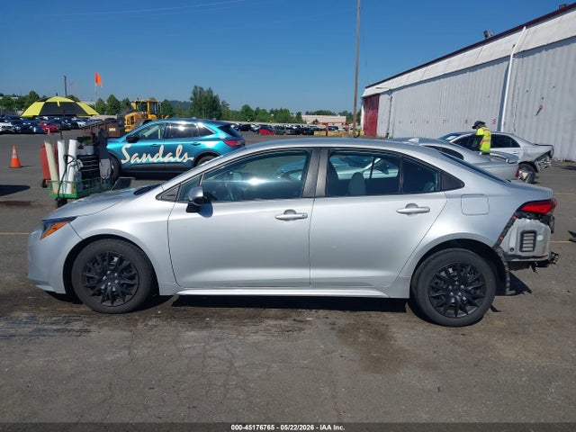 Toyota COROLLA LE 2022 5YFEPMAE3NP326360 Image 13