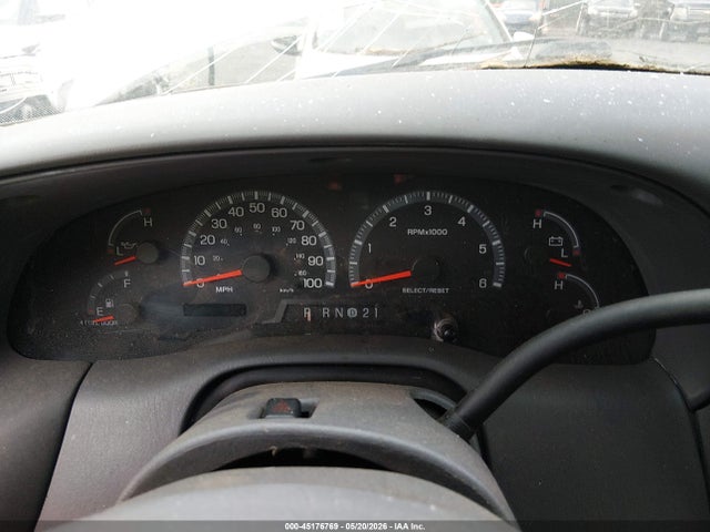 2002 Ford F-150 Lariat/xlt მანქანა იყიდება აუქციონზე, vin: 1FTRW08L12KA98421, აუქციონის ნომერი: 45176769