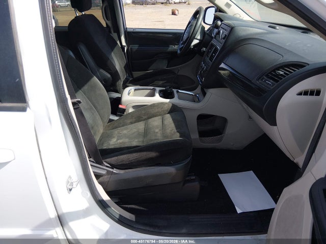2C4RDGCG1FR733363 Dodge Grand Caravan Sxt