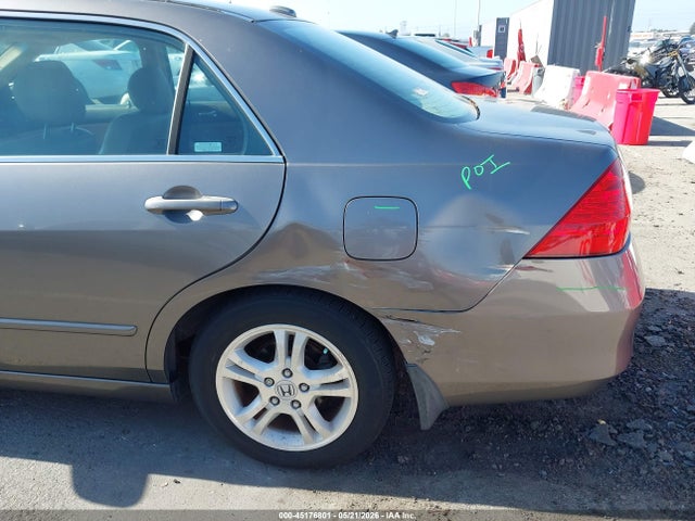 2007 Honda Accord 2.4 Ex მანქანა იყიდება აუქციონზე, vin: 1HGCM56897A167278, აუქციონის ნომერი: 45176801
