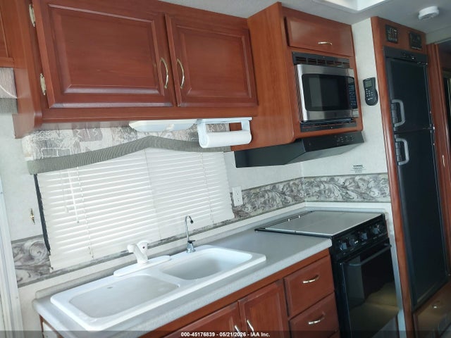 Продаж на аукціоні авто 2002 Workhorse Custom Chassis Motorhome Chassis W22, vin: 5B4MP67G423338026, номер лоту: 45176839