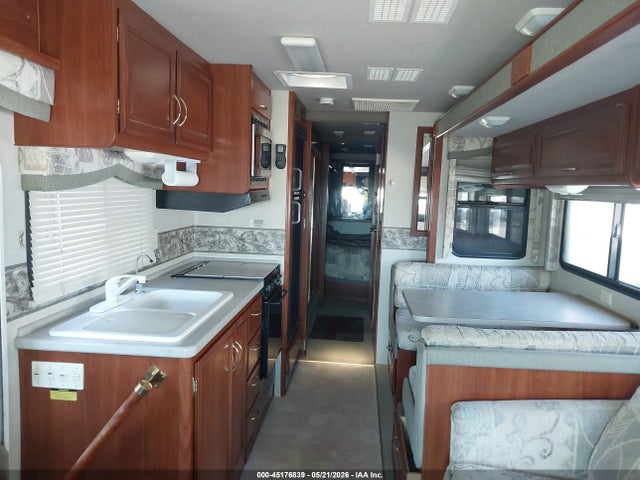 Продаж на аукціоні авто 2002 Workhorse Custom Chassis Motorhome Chassis W22, vin: 5B4MP67G423338026, номер лоту: 45176839