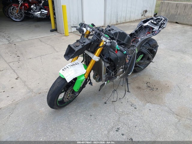 2015 Kawasaki Zx1000 J მანქანა იყიდება აუქციონზე, vin: JKAZXCJ14FA024777, აუქციონის ნომერი: 45176843