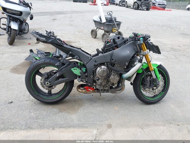 2015 Kawasaki Zx1000 J მანქანა იყიდება აუქციონზე, vin: JKAZXCJ14FA024777, აუქციონის ნომერი: 45176843
