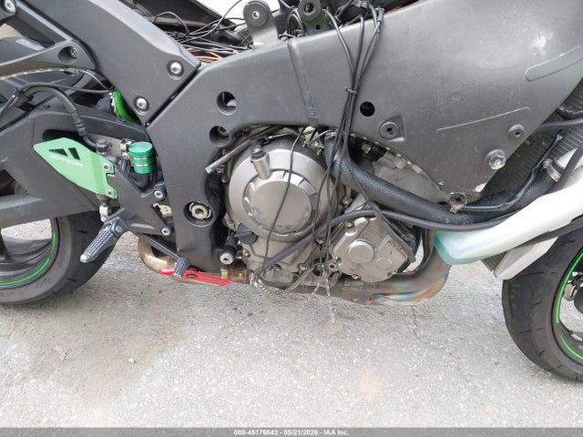2015 Kawasaki Zx1000 J მანქანა იყიდება აუქციონზე, vin: JKAZXCJ14FA024777, აუქციონის ნომერი: 45176843