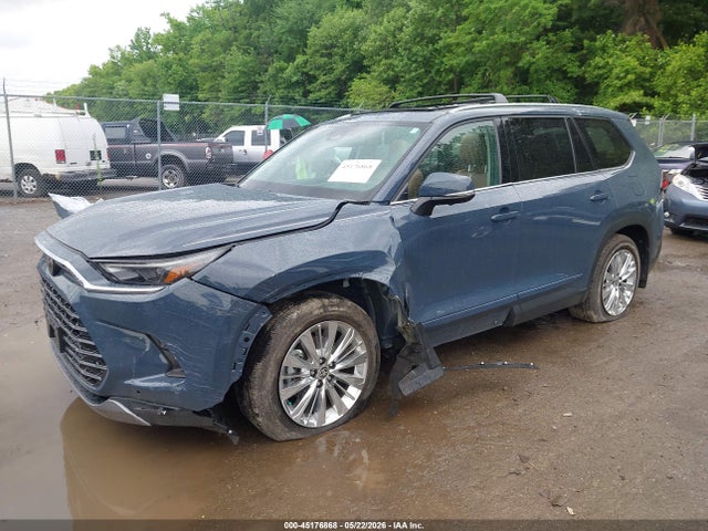 Toyota Grand Highlander Platinum 2026 5TDAAAB56TS110651 Image 2