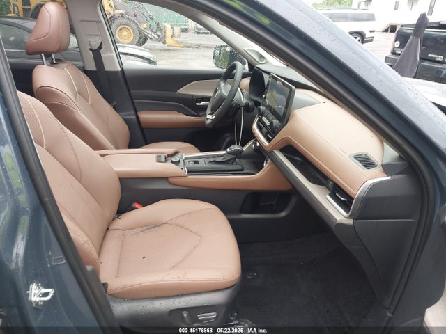 Toyota Grand Highlander Platinum 2026 5TDAAAB56TS110651 Image 5