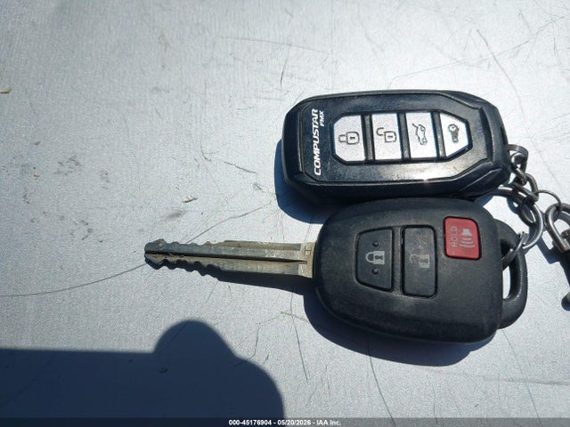 Aukcja sprzedaży 2016 Toyota Rav4 Le, vin: JTMBFREV1GJ095768, numer aukcji: 45176904