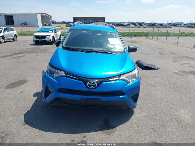 Aukcja sprzedaży 2016 Toyota Rav4 Le, vin: JTMBFREV1GJ095768, numer aukcji: 45176904