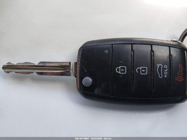 Aukcja sprzedaży 2016 Kia Forte Lx, vin: KNAFK4A63G5544128, numer aukcji: 45176907
