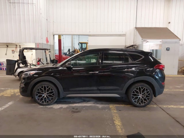KM8J3CA26JU700544 Hyundai Tucson Limited