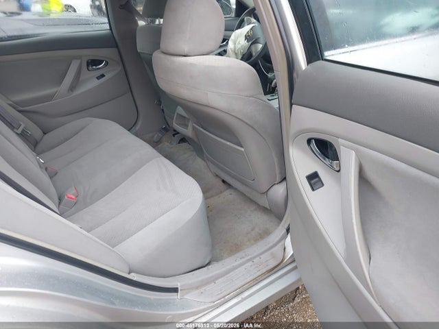 45176913 :رقم المزاد ، 4T1BE46K87U587931 vin ، 2007 Toyota Camry Le مزاد بيع