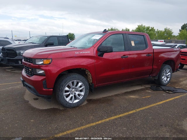 2021 Chevrolet Silverado 1500 4wd  Short Bed Custom მანქანა იყიდება აუქციონზე, vin: 3GCPYBEK1MG298220, აუქციონის ნომერი: 45176917