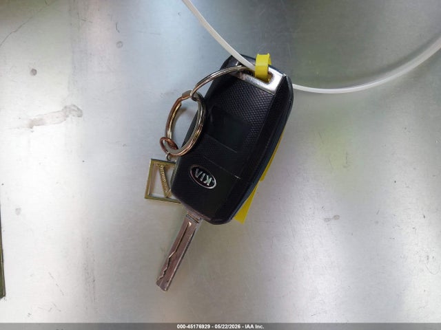 2015 Kia Optima Lx მანქანა იყიდება აუქციონზე, vin: KNAGM4A77F5611531, აუქციონის ნომერი: 45176929