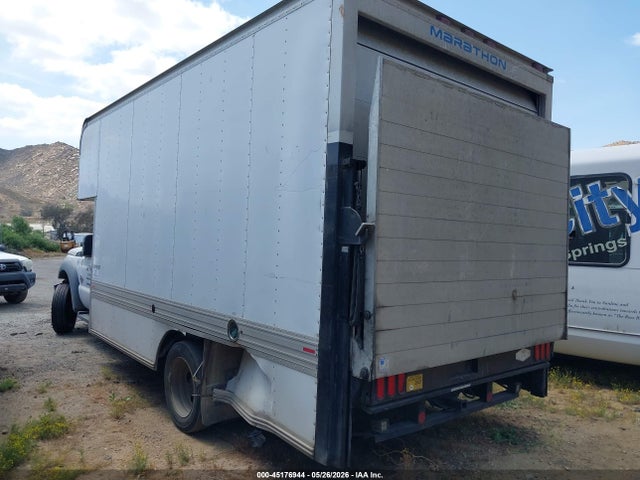 Ford F-550 Chassis Xl 2016 1FDUF5GT1GEA51853 Image 3