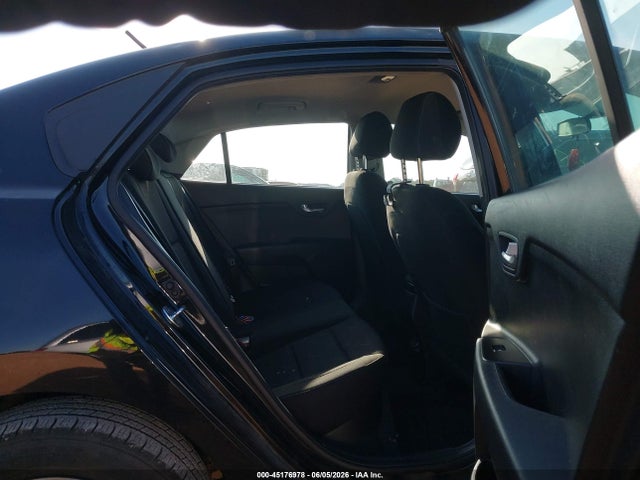 KIA RIO S 2022 3KPA24AD5NE458719 Image 8