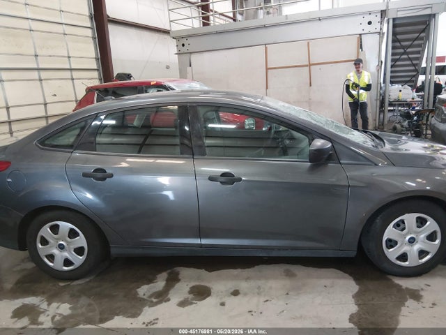 Aukcja sprzedaży 2015 Ford Focus S, vin: 1FADP3E20FL306203, numer aukcji: 45176981