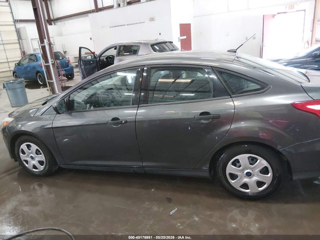 Aukcja sprzedaży 2015 Ford Focus S, vin: 1FADP3E20FL306203, numer aukcji: 45176981