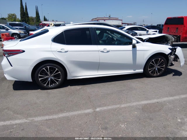 Toyota CAMRY SE 2018 JTNB11HK9J3073705 Image 13