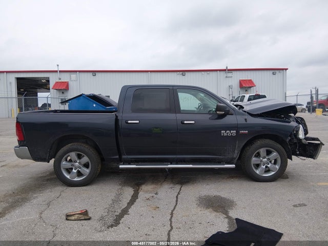 45177002 :رقم المزاد ، 1C6RR7LT7FS745070 vin ، 2015 Ram 1500 Big Horn مزاد بيع