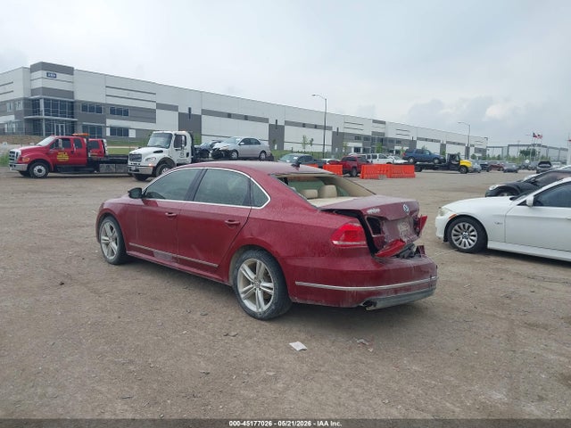 Aukcja sprzedaży 2015 Volkswagen Passat 2.0l Tdi Sel Premium, vin: 1VWCV7A38FC108550, numer aukcji: 45177026