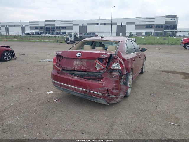 Aukcja sprzedaży 2015 Volkswagen Passat 2.0l Tdi Sel Premium, vin: 1VWCV7A38FC108550, numer aukcji: 45177026