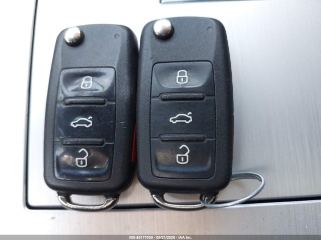 45177050 :رقم المزاد ، 1VWBN7A31CC025520 vin ، 2012 Volkswagen Passat 2.0l Tdi Se مزاد بيع