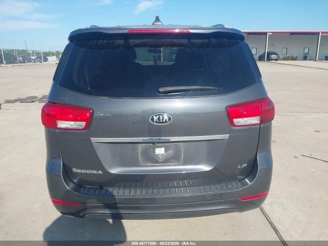 KNDMB5C15H6242627 KIA SEDONA LX