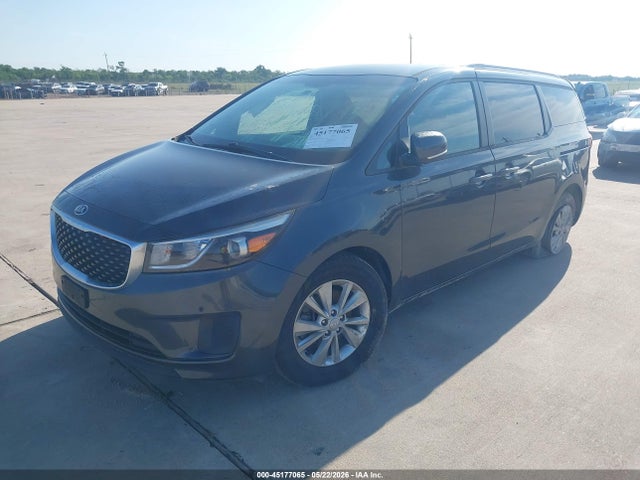 KNDMB5C15H6242627 KIA SEDONA LX