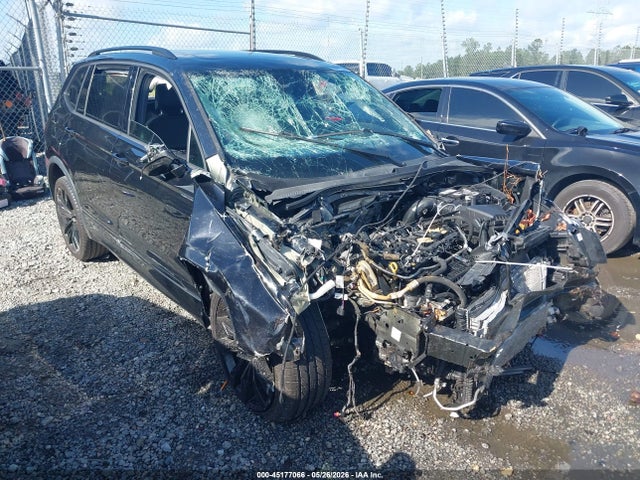 45177066 :رقم المزاد ، 3VV3B7AX8MM067798 vin ، 2021 Volkswagen Tiguan 2.0t Se/2.0t Se R-line Black/2.0t Sel مزاد بيع
