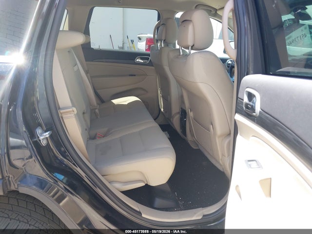 1C4RJFAG7MC793644 Jeep Grand Cherokee Laredo E 4x4