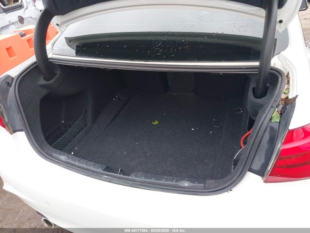 45177084 :رقم المزاد ، WBA8B7G53JNU95240 vin ، 2018 Bmw 340i Xdrive مزاد بيع