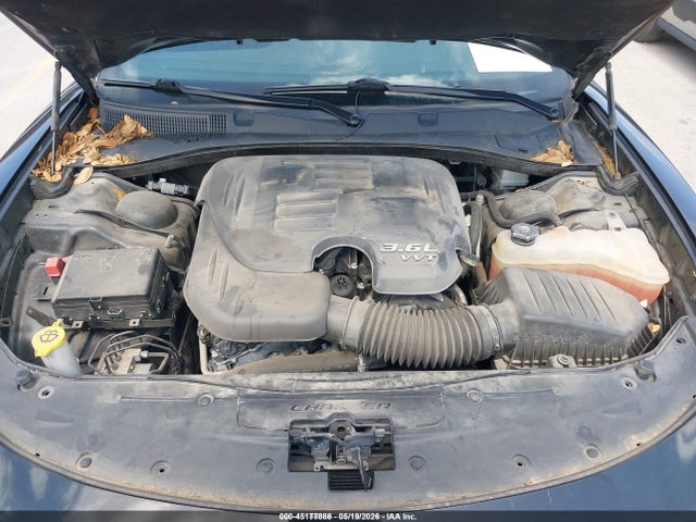 2C3CDXBG4LH192127 Dodge Charger Sxt Rwd