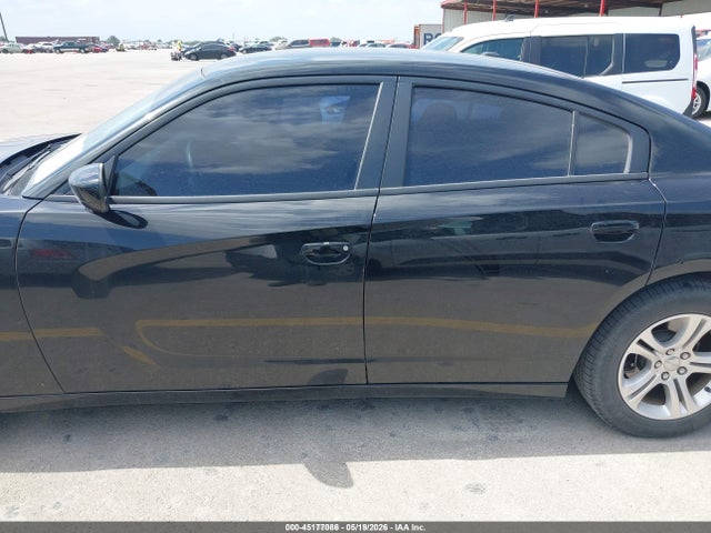2C3CDXBG4LH192127 Dodge Charger Sxt Rwd