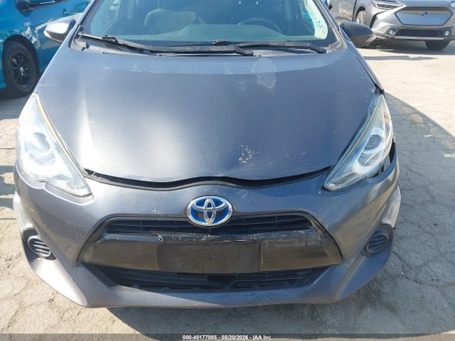 45177085 :رقم المزاد ، JTDKDTB32F1110606 vin ، 2015 Toyota Prius C Two مزاد بيع