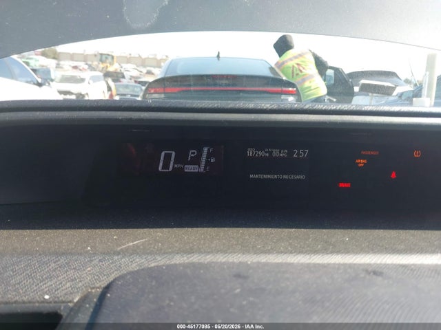 45177085 :رقم المزاد ، JTDKDTB32F1110606 vin ، 2015 Toyota Prius C Two مزاد بيع