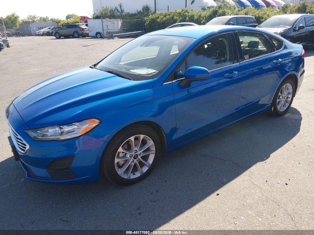 Ford Fusion Hybrid Se 2020 3FA6P0LU5LR119158 Image 2