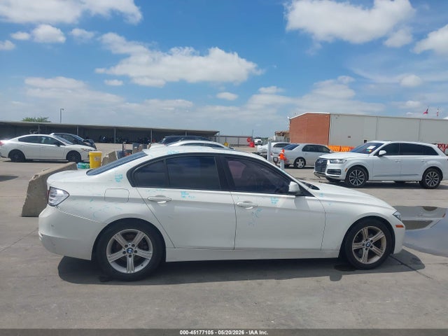 45177105 :رقم المزاد ، WBA3C1C58EK110742 vin ، 2014 Bmw 328i مزاد بيع