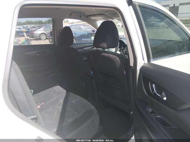 2016 Nissan Rogue S/sl/sv მანქანა იყიდება აუქციონზე, vin: 5N1AT2MT7GC910485, აუქციონის ნომერი: 45177136