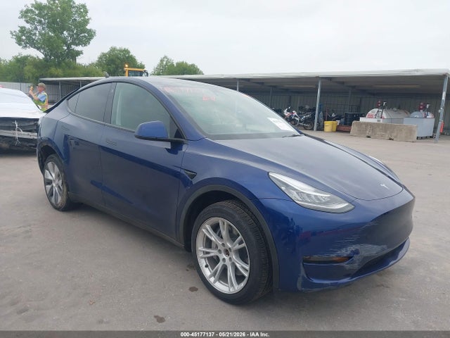 Продаж на аукціоні авто 2023 Tesla Model Y Awd/long Range Dual Motor All-wheel Drive, vin: 7SAYGDEE6PA076599, номер лоту: 45177137