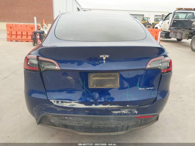 Продаж на аукціоні авто 2023 Tesla Model Y Awd/long Range Dual Motor All-wheel Drive, vin: 7SAYGDEE6PA076599, номер лоту: 45177137