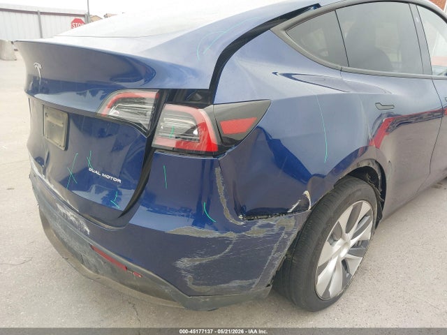 Продаж на аукціоні авто 2023 Tesla Model Y Awd/long Range Dual Motor All-wheel Drive, vin: 7SAYGDEE6PA076599, номер лоту: 45177137