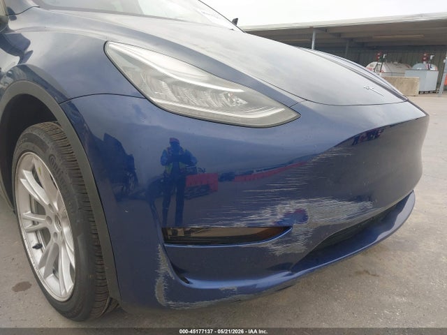 Продаж на аукціоні авто 2023 Tesla Model Y Awd/long Range Dual Motor All-wheel Drive, vin: 7SAYGDEE6PA076599, номер лоту: 45177137
