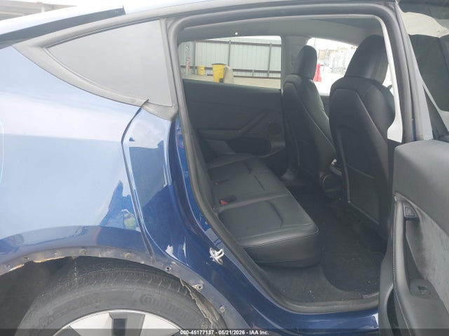 Продаж на аукціоні авто 2023 Tesla Model Y Awd/long Range Dual Motor All-wheel Drive, vin: 7SAYGDEE6PA076599, номер лоту: 45177137