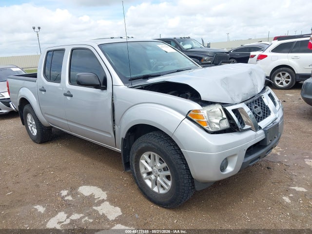 2018 1N6AD0EV4JN736082 main image