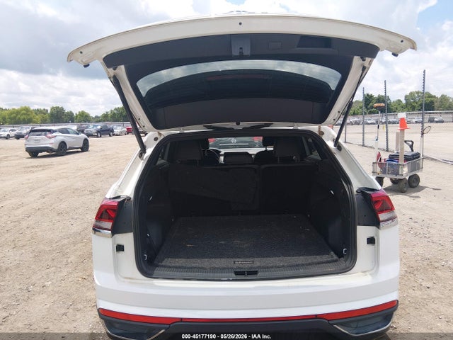 2024 Volkswagen Atlas Cross Sport 2.0t Se მანქანა იყიდება აუქციონზე, vin: 1V2LE2CA2RC250252, აუქციონის ნომერი: 45177190