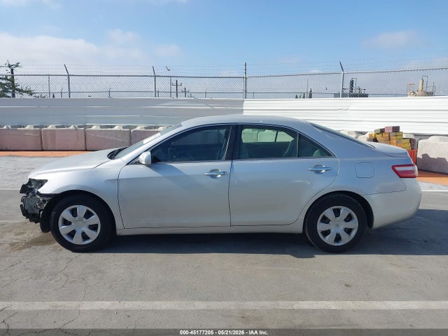 2007 Toyota Camry Le მანქანა იყიდება აუქციონზე, vin: 4T1BE46K37U067863, აუქციონის ნომერი: 45177205